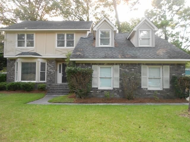 208 Old Dominion Dr, North Charleston, SC 29418