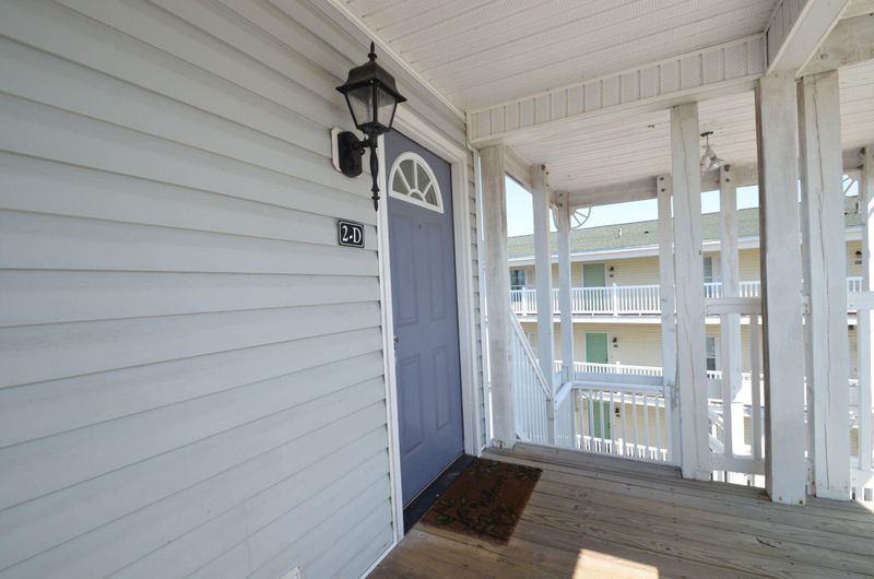 2262 Folly Rd #2-D, Charleston, SC 29412