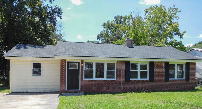 1535 Marietta St, North Charleston, SC 29406