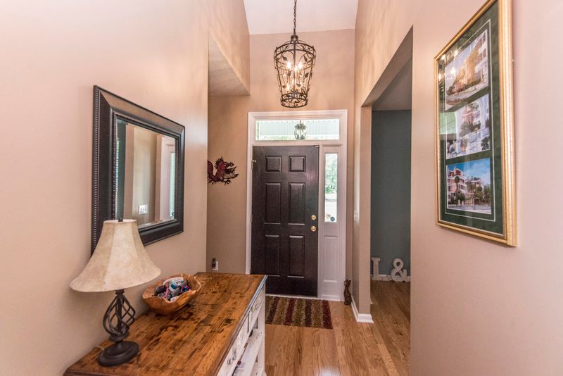 5356 Greggs Landing Dr, North Charleston, SC 29420