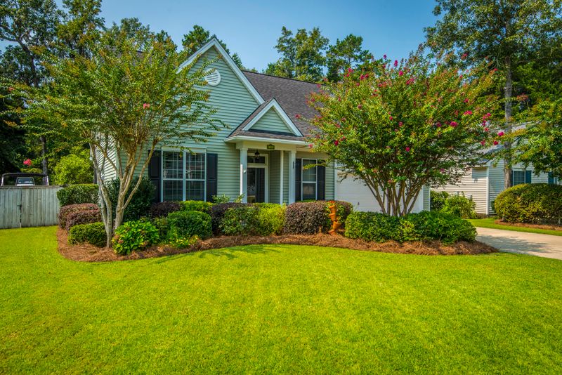 5356 Greggs Landing Dr, North Charleston, SC 29420