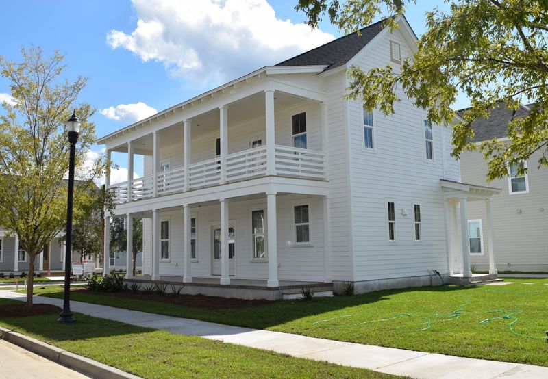 304 Greenhouse, Summerville, SC 29485