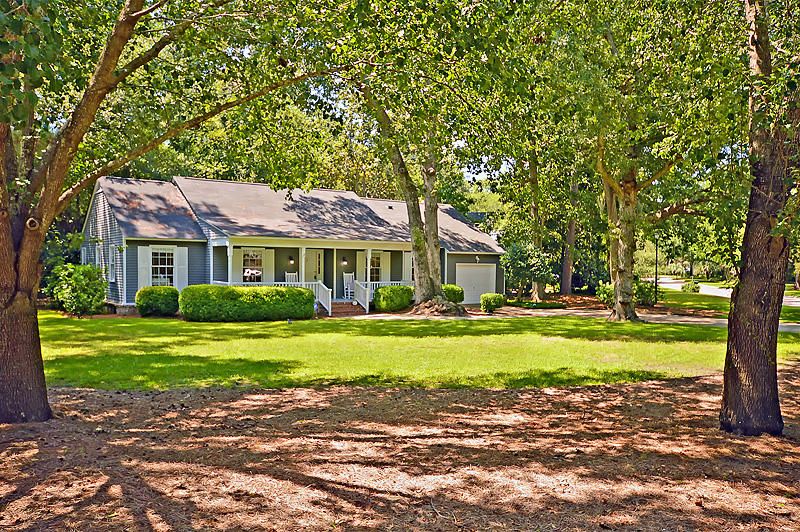 1051 Governors Rd, Mount Pleasant, SC 29464