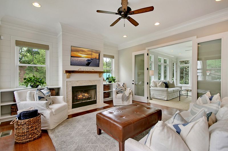808 Royall Ave, Mount Pleasant, SC 29464