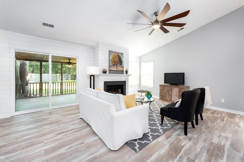 2491 Cotton Creek Dr, Mount Pleasant, SC 29466