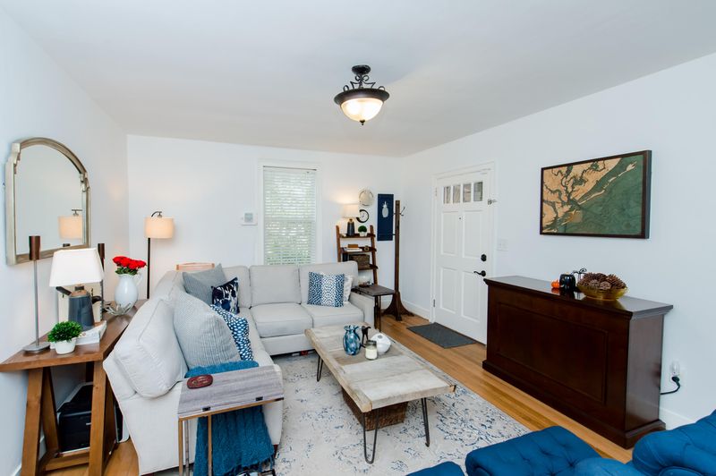 5 Colleton Dr, Charleston, SC 29407