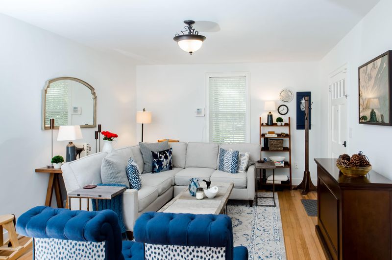 5 Colleton Dr, Charleston, SC 29407