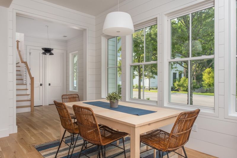 1147 Fulton Hall Ln, Mount Pleasant, SC 29466