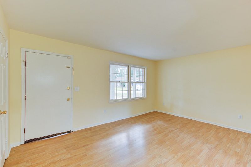 4464 Elderwood Ct, Ladson, SC 29456
