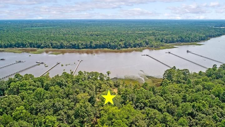 1606 Church Pl, Johns Island, SC 29455