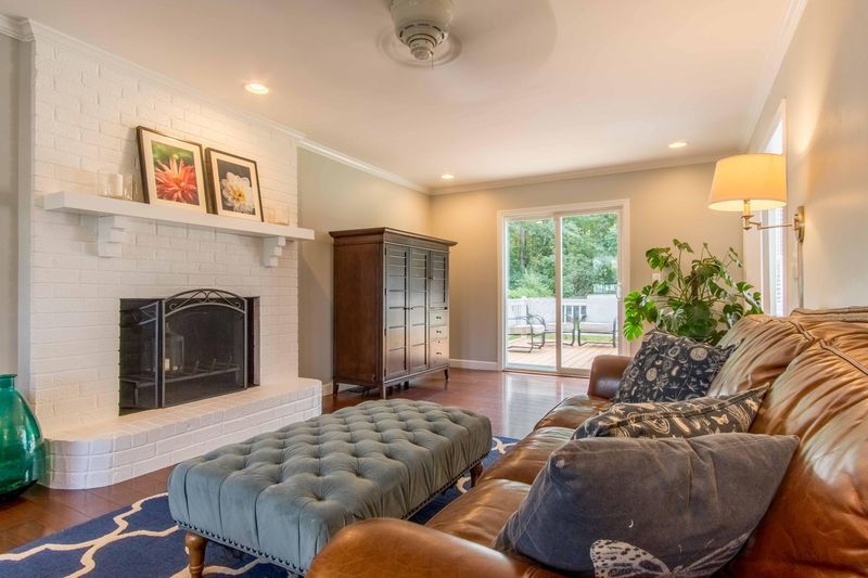 202 Trestlewood Dr, Summerville, SC 29486