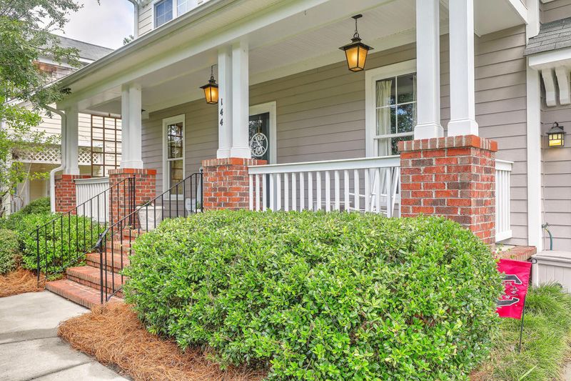 144 Legend Oaks Way, Summerville, SC 29485