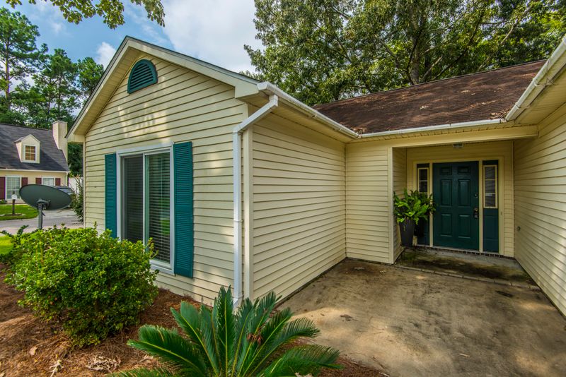 101 Ruston Pl, Summerville, SC 29485