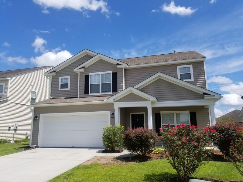 312 Willow Tree Ln, Goose Creek, SC 29445