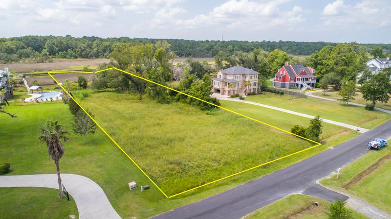 718 Sonny Boy Ln, Johns Island, SC 29455
