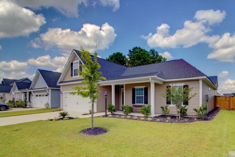 8153 Halbert Dr, Charleston, SC 29406