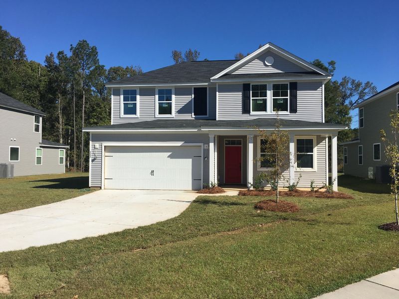531 Man O War Ln, Moncks Corner, SC 29461