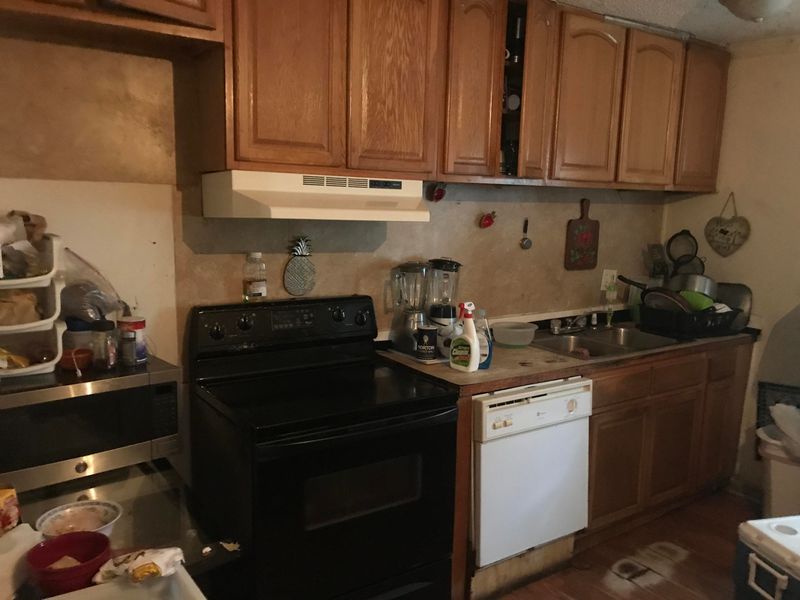 5635 Leiderman St, North Charleston, SC 29406