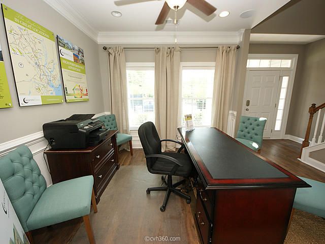623 Pendleton Dr, Moncks Corner, SC 29461