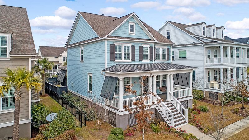2528 Gatewood St, Daniel Island, SC 29492
