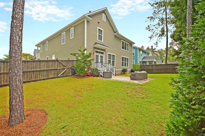 402 Brick Kiln Dr, Summerville, SC 29483
