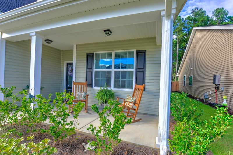 469 Foxbank Plantation Blvd, Moncks Corner, SC 29461