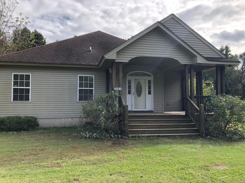 7356 Lorine Dr, Hollywood, SC 29449