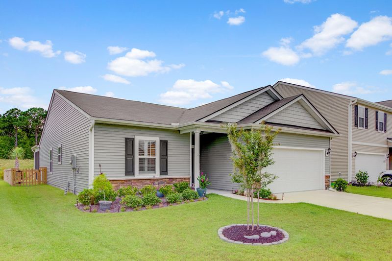 2844 Conservancy Ln, Charleston, SC 29414