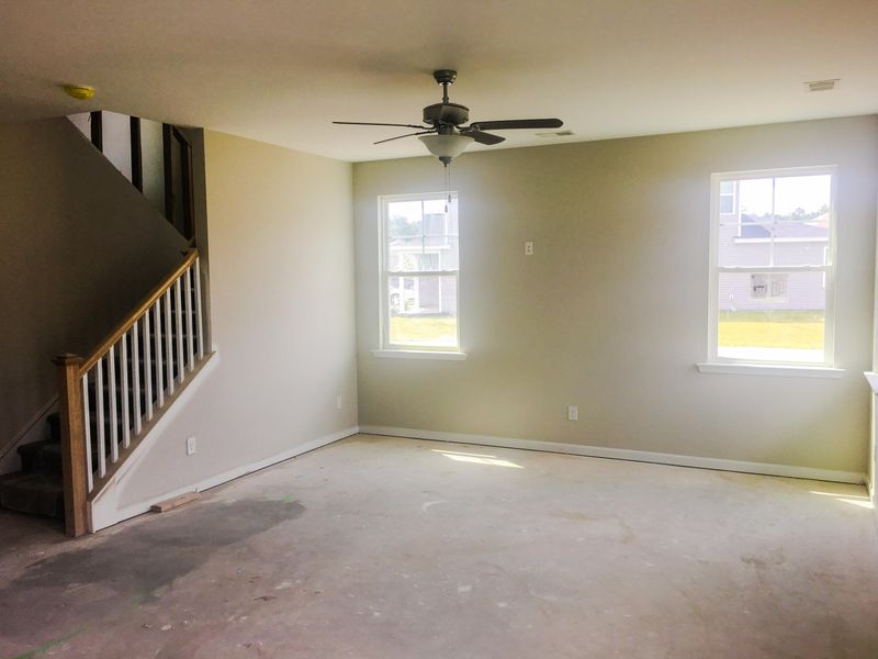 419 War Admiral Ln, Moncks Corner, SC 29461