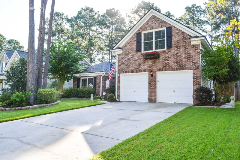 535 Pointe Of Oaks Rd, Summerville, SC 29485