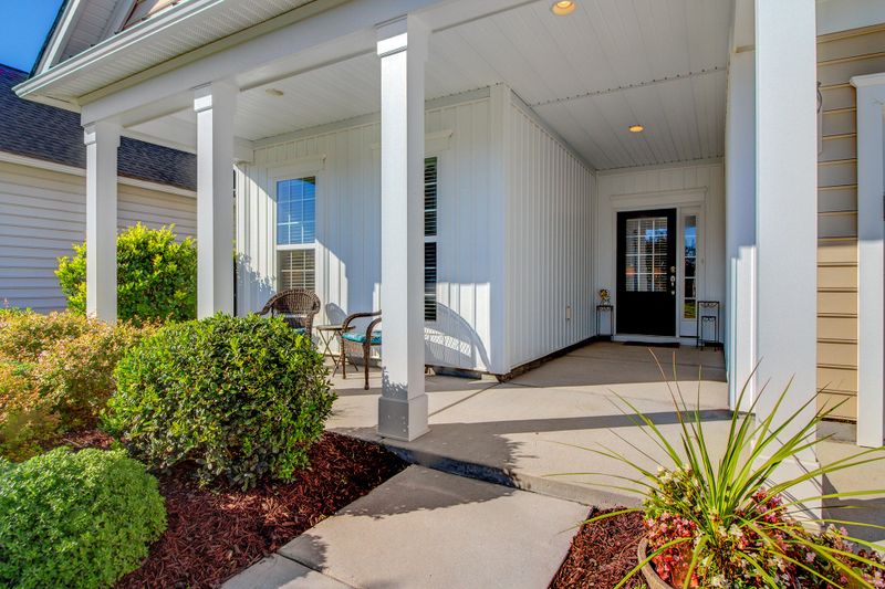 549 Tranquil Waters Way, Summerville, SC 29486