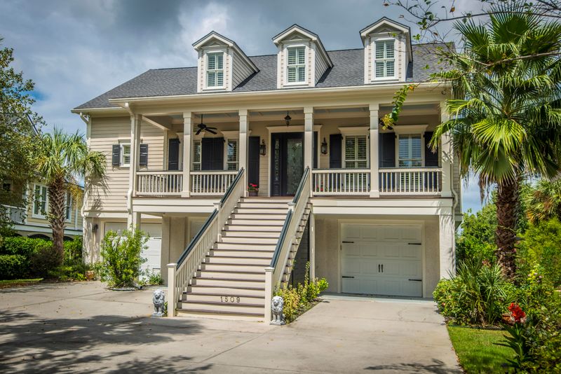 1509 Appling Dr, Mount Pleasant, SC 29464