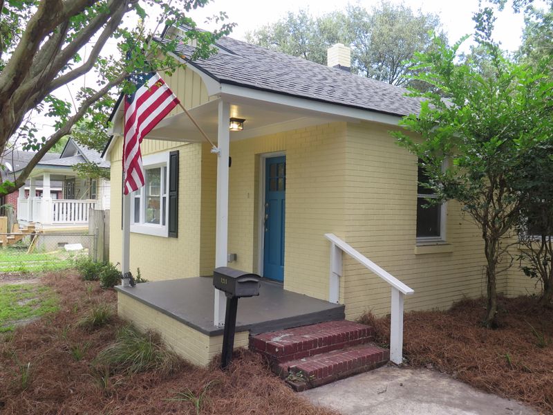 1211 Chesterfield Rd, North Charleston, SC 29405