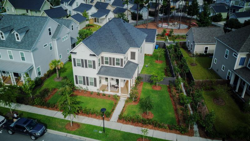 306 Oak Park St, Summerville, SC 29486
