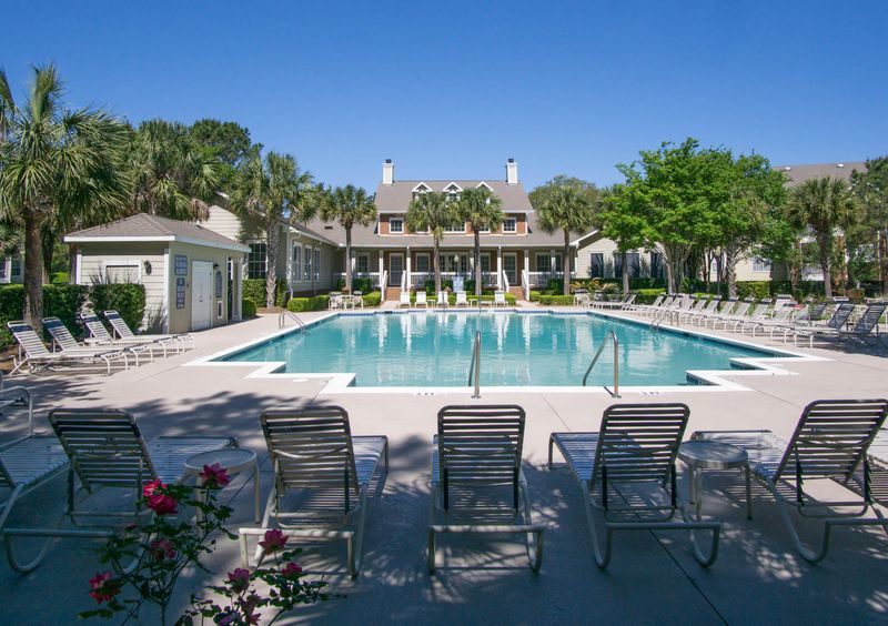 1600 Long Grove Dr #324, Mount Pleasant, SC 29464