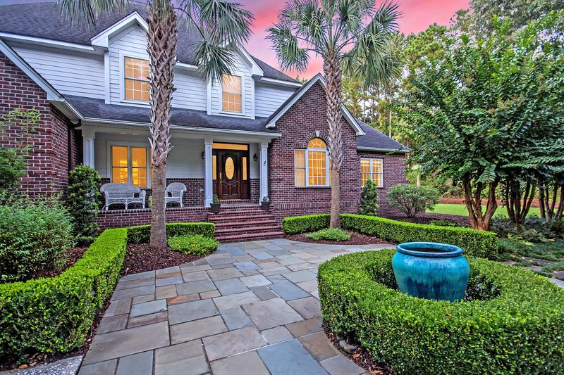 127 Cainhoy Landing Rd, Wando, SC 29492