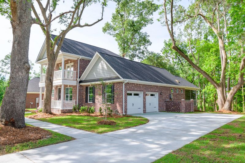 5445 Clearview Dr, North Charleston, SC 29420