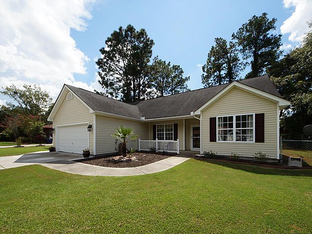 112 Farmhill Dr, Summerville, SC 29483