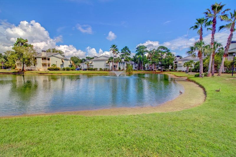 1481 Center St #501, Mount Pleasant, SC 29464
