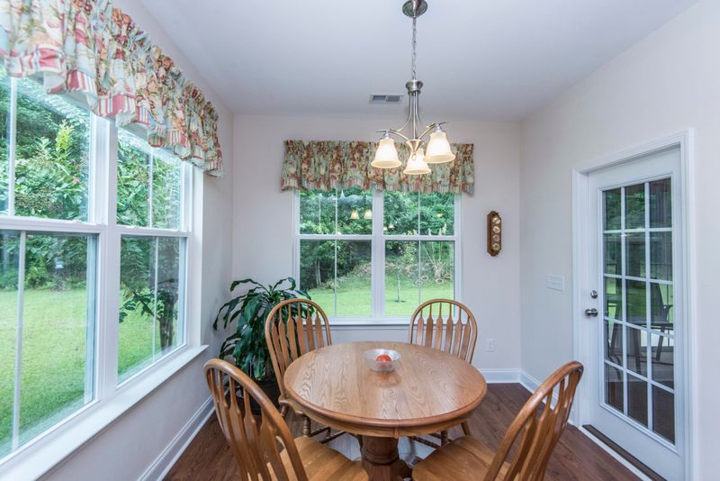 450 Brick Kiln Dr, Summerville, SC 29483