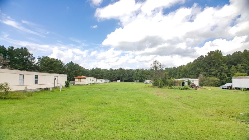 127 Seahawk Dr, Moncks Corner, SC 29461