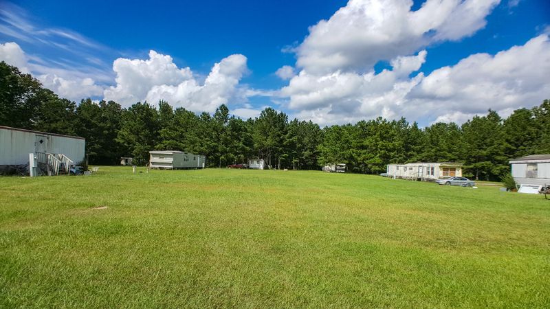 127 Seahawk Dr, Moncks Corner, SC 29461