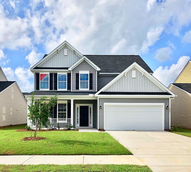 336 Silverleaf Ln, Moncks Corner, SC 29461