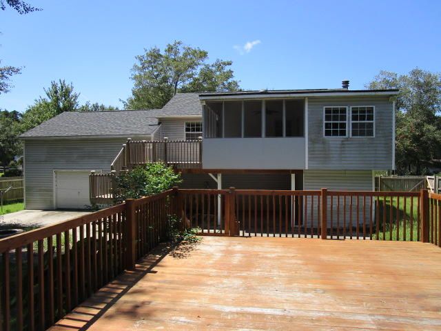 102 Greenbriar Pl, Summerville, SC 29486