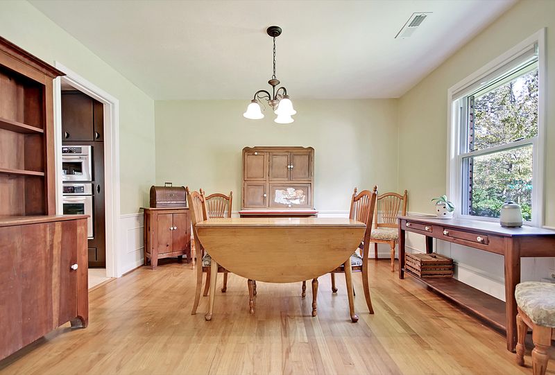 1629 Dryden Ln, Charleston, SC 29407