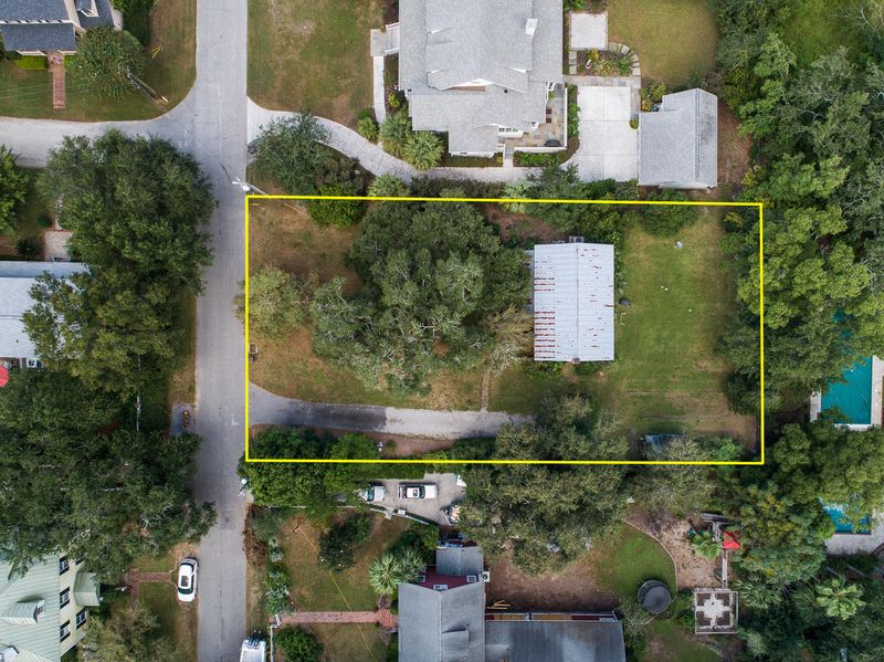 234 Middle St, Mount Pleasant, SC 29464