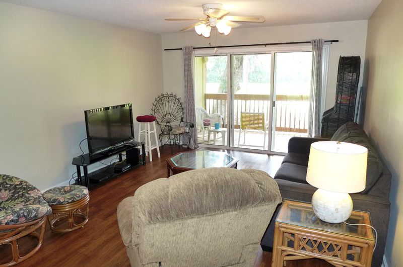 343 Sea Cloud Cir, Edisto Island, SC 29438