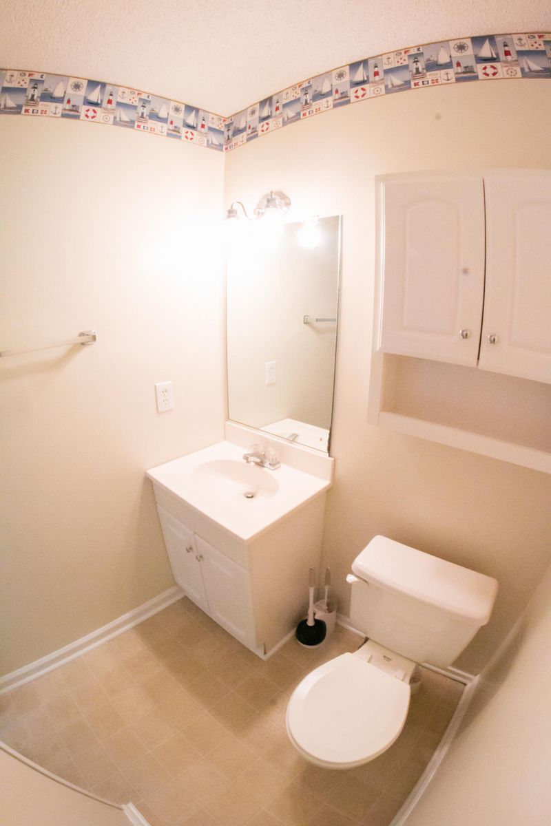 6287-D Lucille Dr, North Charleston, SC 29406