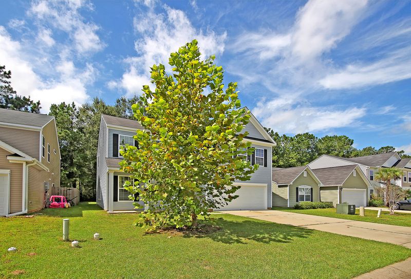 1206 Cosmos Rd, Summerville, SC 29483