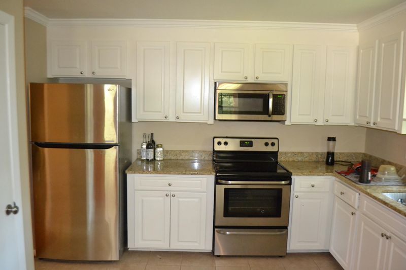 120 Camelia Dr, Summerville, SC 29485
